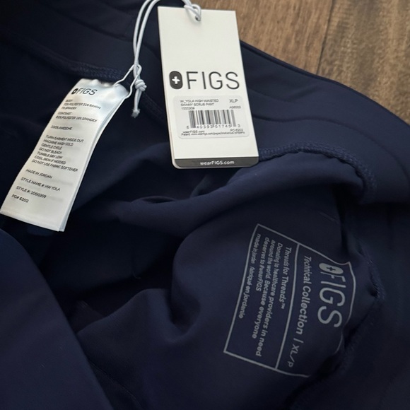 NWT Figs High Waisted Yola Navy Scrub Pants - Picture 7 of 7